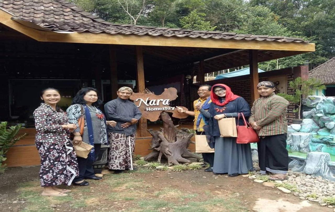 Nara Homestay Syariah Mangunan Экстерьер фото